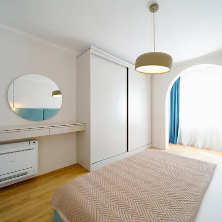 Cityview Penthouse With Private Veranda Apartment *