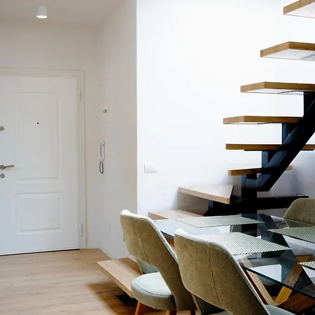 Cityview Penthouse With Private Veranda Tirana