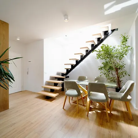 Cityview Penthouse With Private Veranda Apartment Tirana